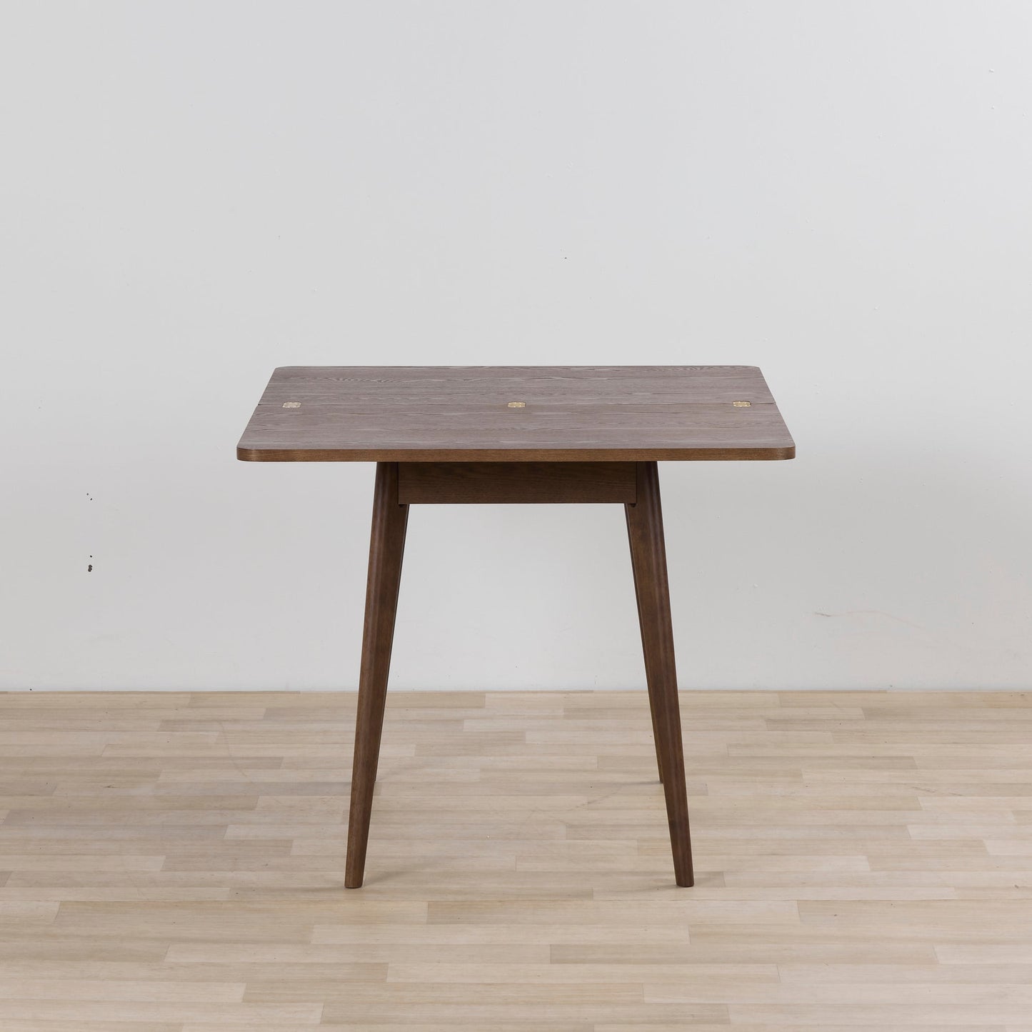 Table de salle à manger pivotante - Frêne fumé