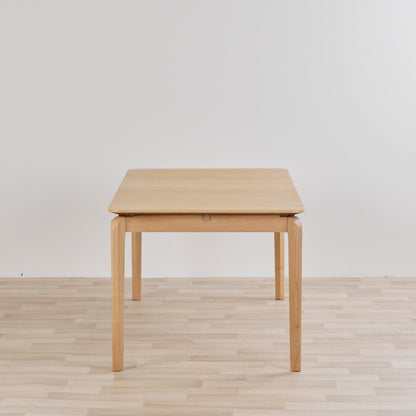 Table de salle à manger Ella - Chêne