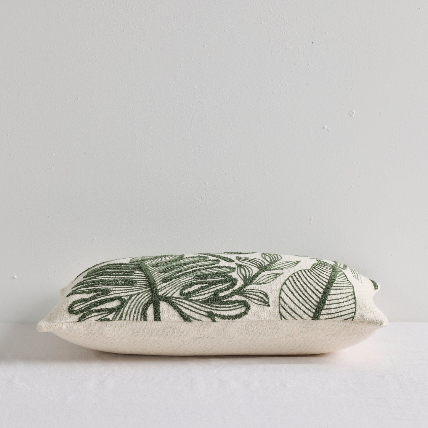 Coussin feuillage - Blanc/Vert moyen - 30 x 50 cm