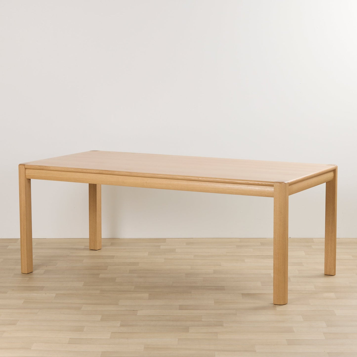 Table de salle à manger Sebastian - Chêne