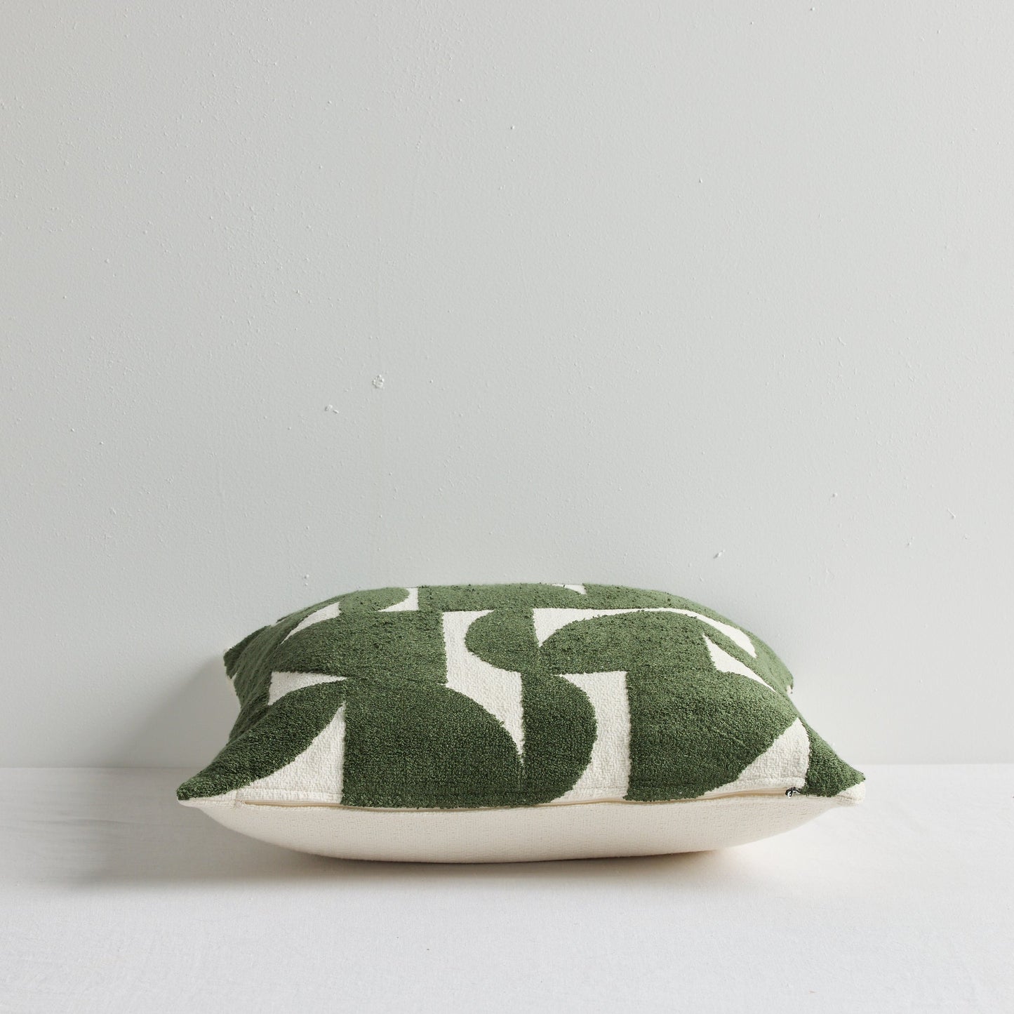 Coussin Sharda - 50 x 50 cm - Blanc/Vert moyen