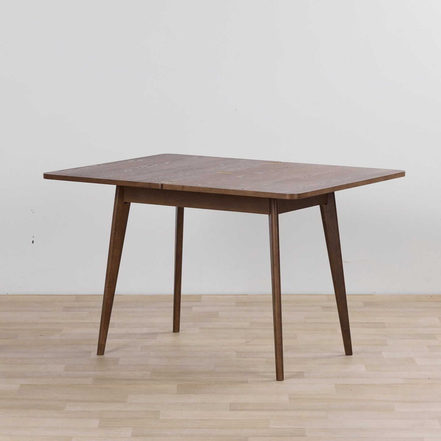 Table de salle à manger pivotante - Frêne fumé