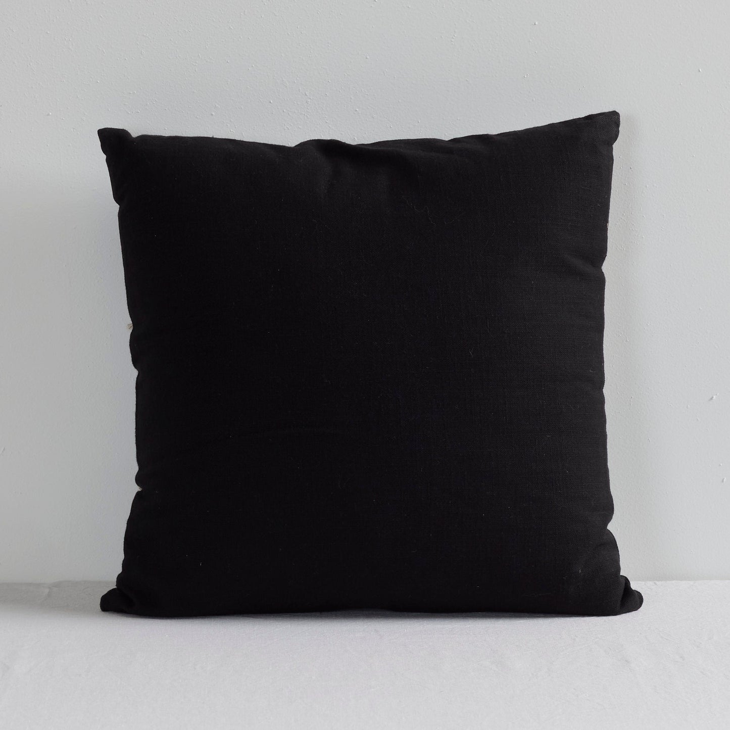 Coussin Ashton - Noir/Ivoire - 50x50cm