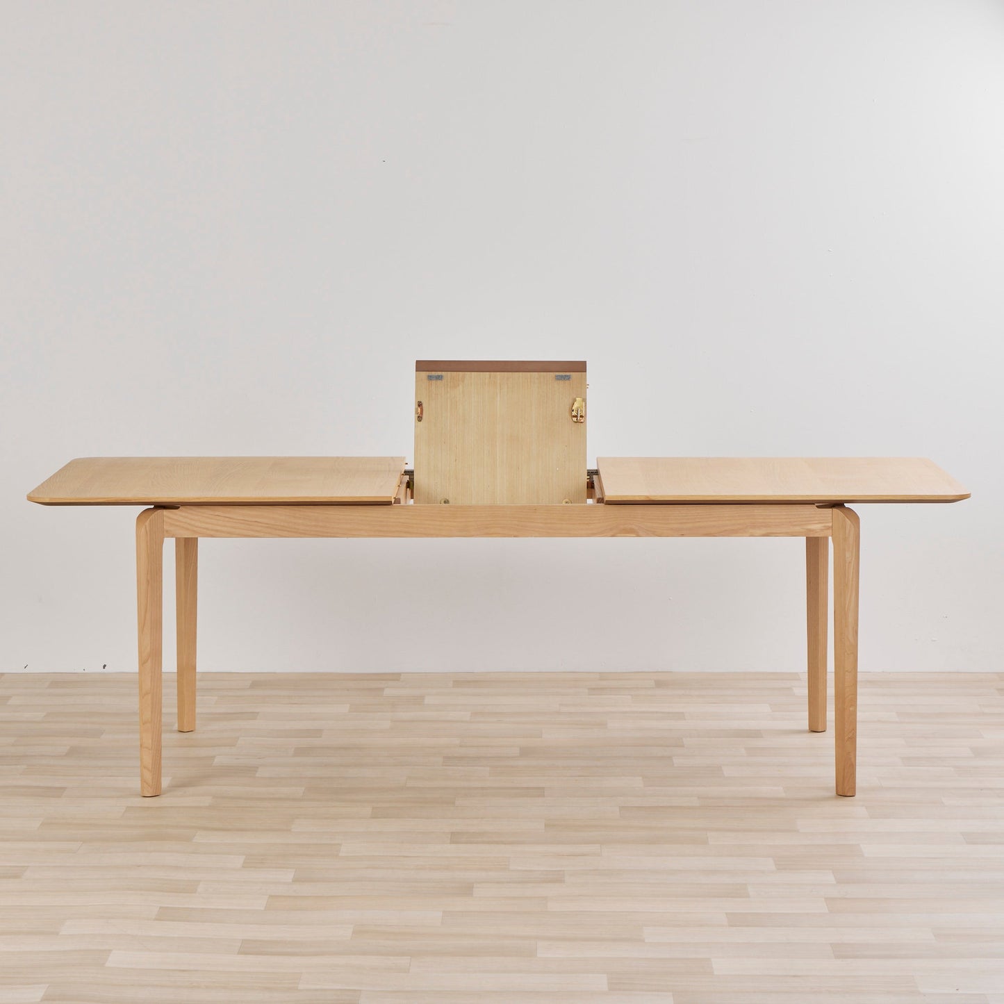 Table de salle à manger Ella - Chêne