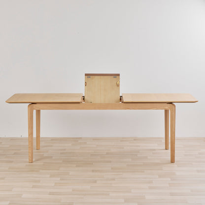 Table de salle à manger Ella - Chêne