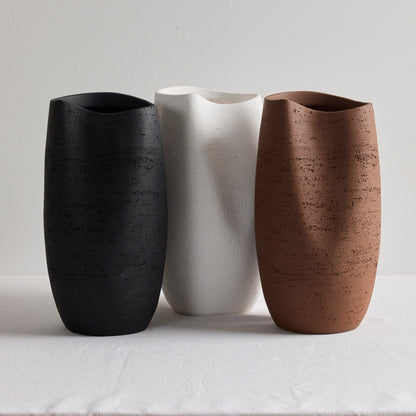Vase irrégulier - Noir