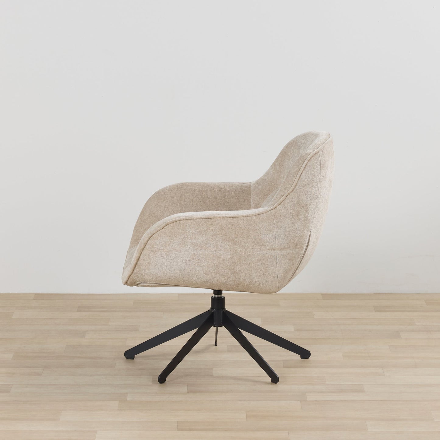 Fauteuil pivotant Brynn - Sable