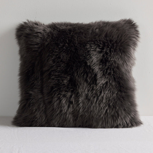 Coussin en peau de mouton - Anthracite