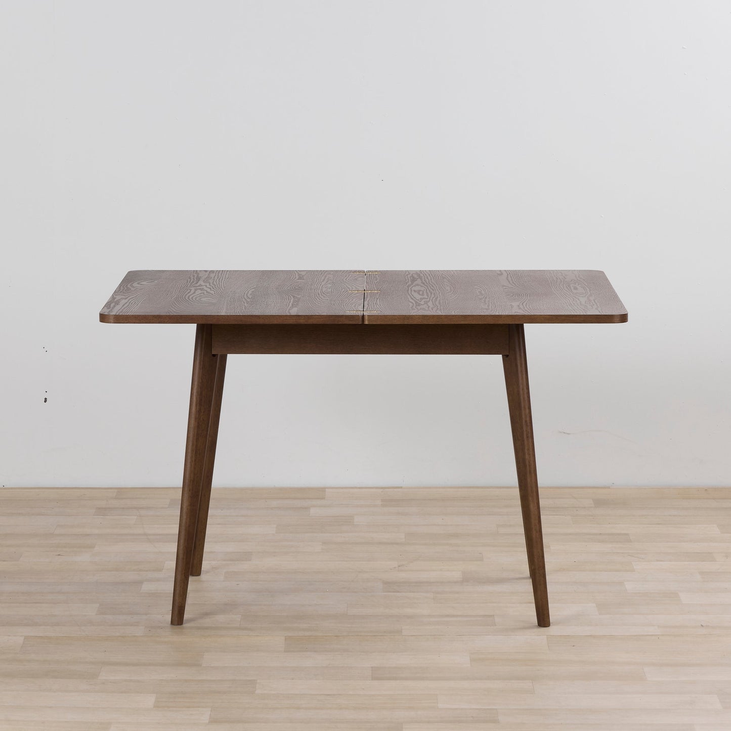 Table de salle à manger pivotante - Frêne fumé