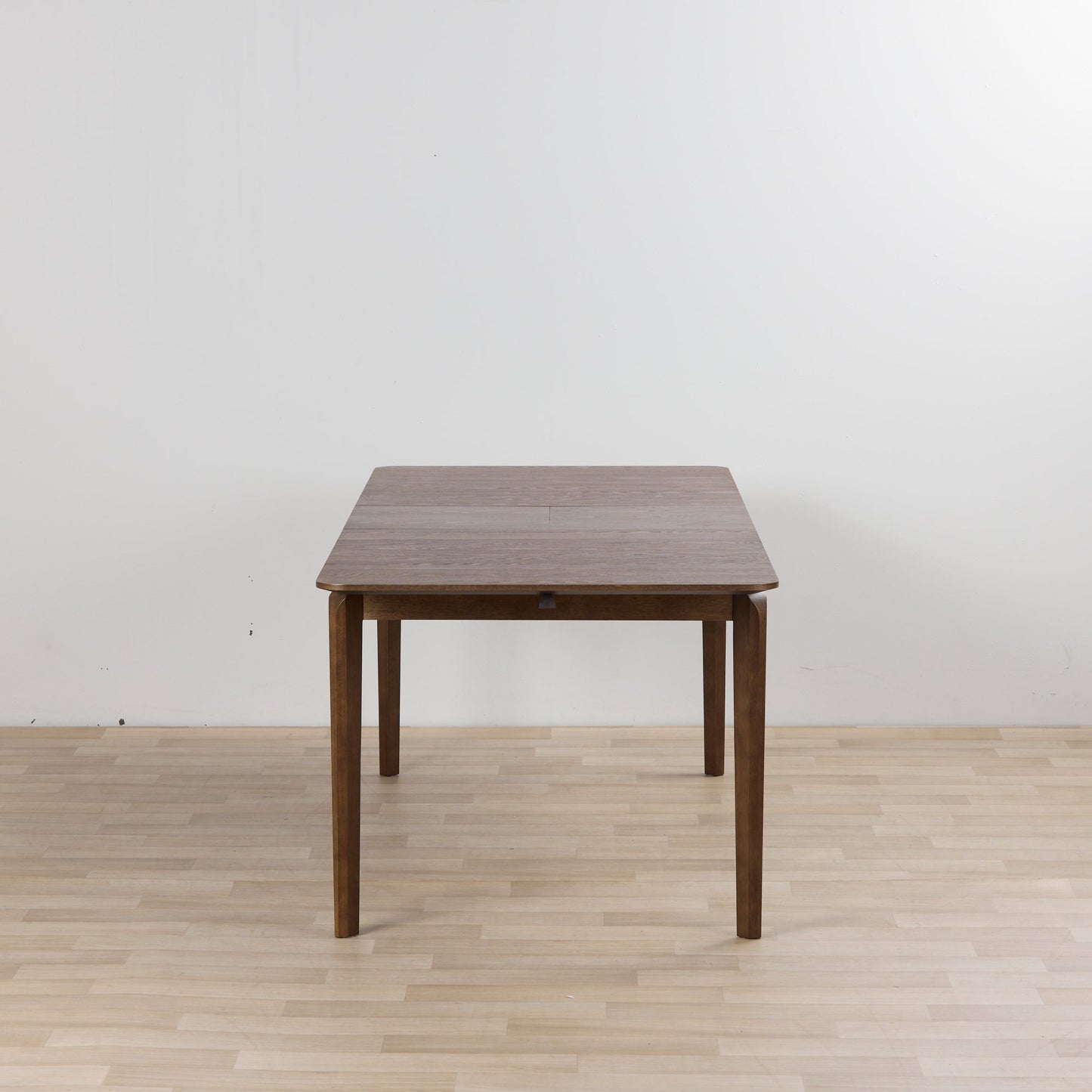 Table à manger Ella - Frêne fumé