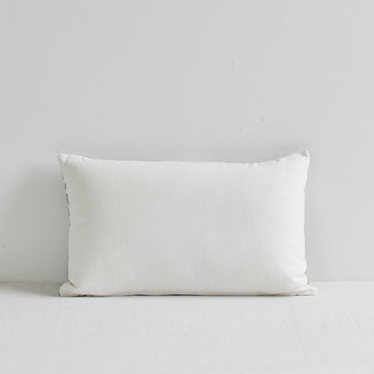 Coussin à motif de feuilles abstraites - Vert moyen/Blanc - 30 x 50 cm