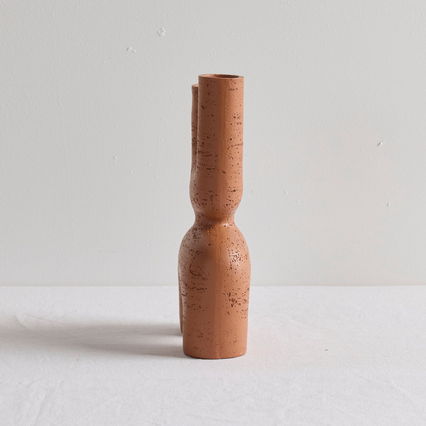 Vase brutaliste - Rouille