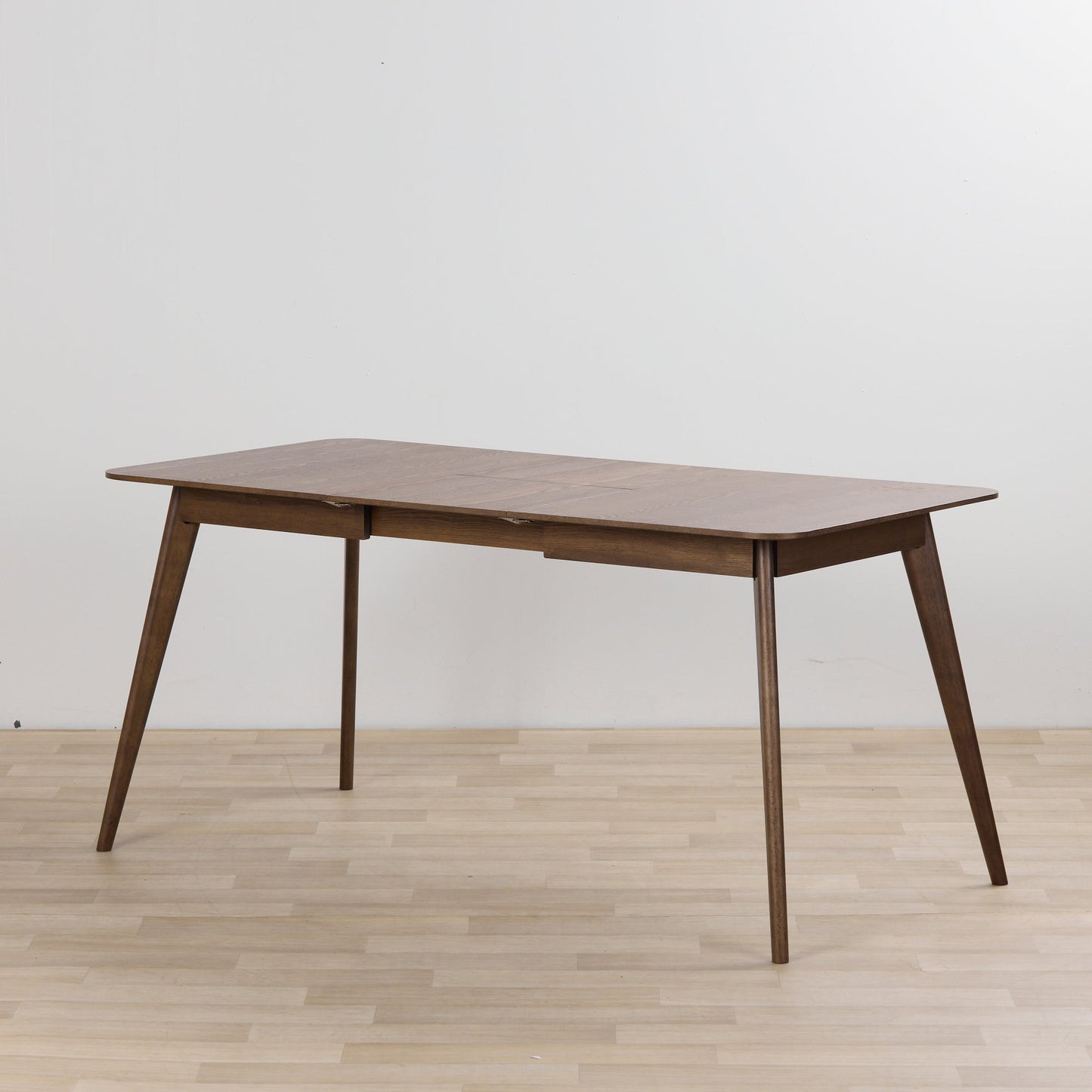 Table de salle à manger en osier - Frêne fumé